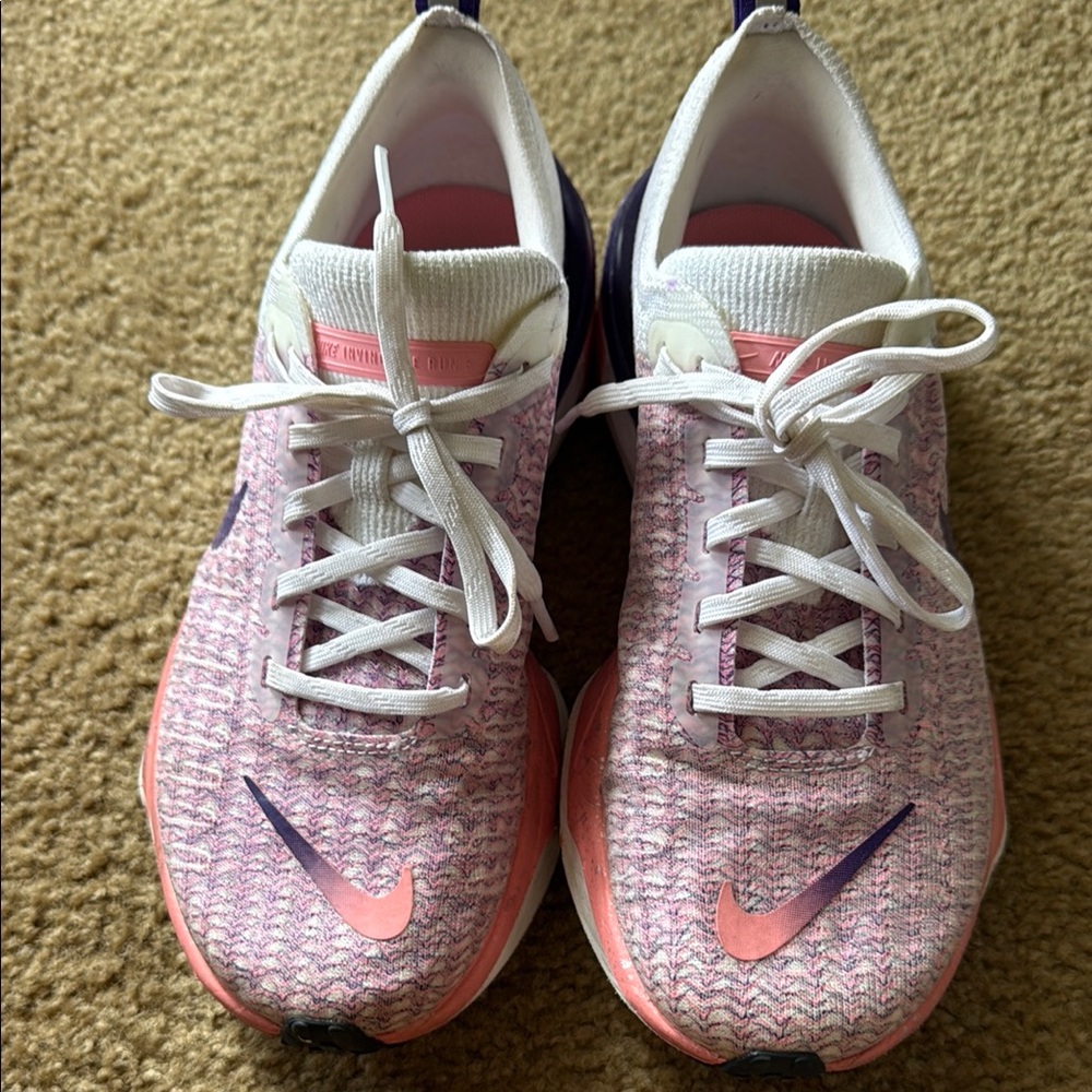 Nike Running Shoes - Picture 4 of 7